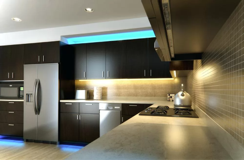 Tăng cường ánh sáng tập trung cho khu vực bếp nấu rộng với đèn LED Tube ống 18W T02
