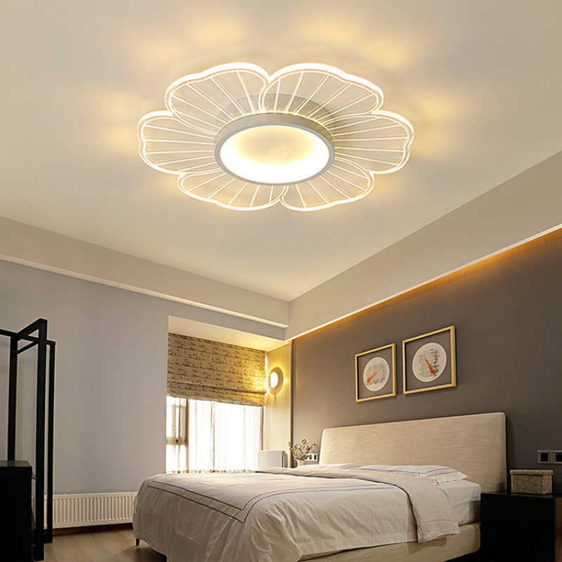 Đèn LED có họa tiết đơn giản sẽ phù hợp với không gian kiến trúc tối giản 