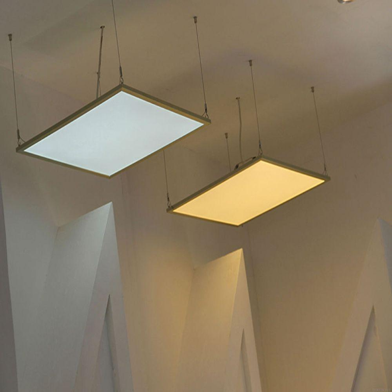 Bóng đèn LED vuông kích thước 600x600 lắp đặt thả trần